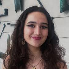 Cassandra Meeks's Instagram, Twitter & Facebook