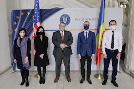 Maybe you would like to learn more about one of these? Scandalos Ambasada Sua Indeamna La Desfiintarea Siij Oficialii Americani Se Implica In Distrugerea Sectiei Pentru Investigarea Infractiunilor In Justitie Charge D Affaires David Muniz Si Consilierul Juridic Rezident Jessica Kim Au Participat