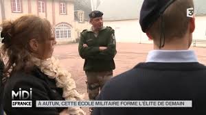 Le Feuilleton A Autun Cette Ecole Militaire Forme L Elite De Demain Youtube