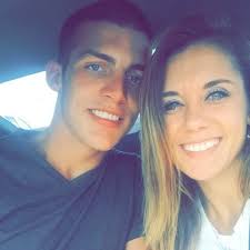 Danielle O'Dell (@hooprunner)