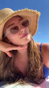 Kinda obsessed with my new @valleyeyewear sunglasses 😍🫶🏼 #fyp  #valleygirl #gracehayden