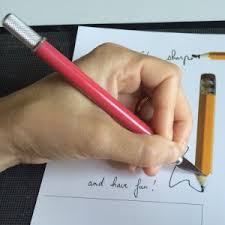 Make a vertical cut at the 51/2 score line that is 3/4 from the top and 3/4 from the bottom of the card stock. How To Make Pop Up Cards Learn How To Create Your Own Pop Up Designs