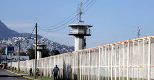 At the santa martha acatitla women's prison, she ordered thai food from an upscale restaurant in mexico city and organized botox injections. California Man Charged With Running Virtual Kidnapping Scam From A Mexican Prison