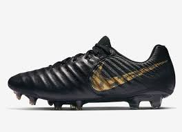 Nike Legend 7 Elite Fg Black Lux Black Metallic Vivid Gold Nikefootball Nikesoccer Footballboots Nike Football Boots Football Boots Black Metallic
