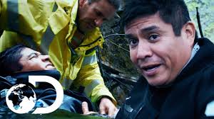 But that doesn't stop these guys from their quest for the ultimate treasure, hidden in alaska's wild and brutal land. Experienced Diver Suffers Extreme Burns While Gold Hunting Gold Rush White Water Youtube