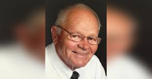 Obituary information for Russel Lee Menke