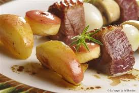 Et peut être certains d'entre vous cherchez un repas traditionnel et pas cher ou facile et original ? Retrouvez Le Top 10 Des Meilleurs Plats De Noel Paris Maville Com