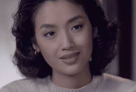 Từ chối lời cầu hôn của Lưu Đức Hoa, cô sống với một kẻ cặn bã trong 10 năm  và bị hành hung không thương tiếc, giờ 51 tuổi không ai quan tâm