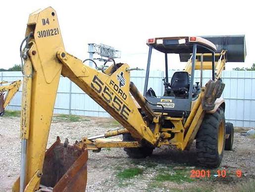 New Holland 555E Backhoe Loader