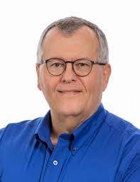 Mike Stringer's Instagram, Twitter & Facebook