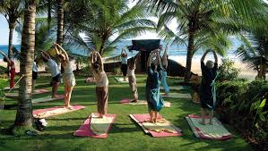 In short, looking for a peaceful yogic life with meditation, yoga, ayurveda and spiritual discourses in south india. Top 10 Yoga Destinations In India Yoga Retreat Wellness