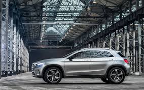 Mercedes Benz Gla Concept First Look Motor Trend Mercedes Benz Gla Mercedes Gla Mercedes Concept