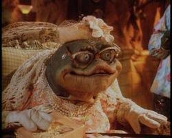 This allowed the show to tackle relevant social. Dinosaurs The Complete Third Fourth Seasons