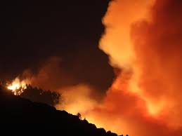 Jun 04, 2021 · e' stato interamente evacuato uno stabile di 7 piani in via washington a milano dove intorno alle 13 di oggi, venerdì 4 giugno, è divampato un incendio. Incendio A Los Angeles 8 Mila In Fuga E Fuori Controllo Corriere It