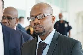 Rikers corrections officer breaks down in court recalling assault