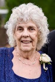 Phyllis Dowd's Instagram, Twitter & Facebook