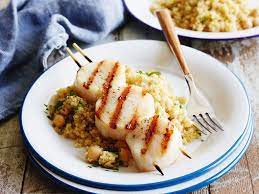 Grilled Scallops With Orange Scented Quinoa Recipe Food Network Recipes Quinoa Recipes Healthy Summer Grilling Recipes