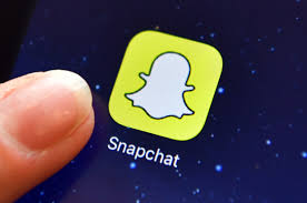 Snap • snapchat opens right to the camera. Update Snapchat 10 31 6 0 Beta Apk Adds New Bug Fixes And Software Improvements Technostalls