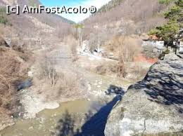 Localitatea gura teghii, aflata in judetul buzau este localizata pe harta la 45° 29' nord, 26° 25' est. La Plimbare Prin Gura Teghii Èi Prin Imprejurimi Trasee Turistice Èi PosibilitÄÈi De Cazare Impresii DescoperÄ Zona Gura Teghii Valea BascÄi Gura Teghii Bz Amfostacolo