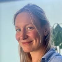 10+ "Noelle Arnold" profiles