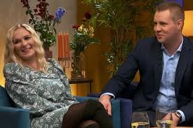 Rolnik szuka żony to matrymonialny reality show, w którym wielu samotnych właścicieli gospodarstw wiejskich znalazło drugą połowę. Rolnik Szuka Zony Finalowy Wystep Magdy I Kuby Potwierdzil Przypuszczenia Fanow
