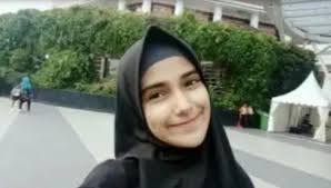 Pasalnya, baru beberapa minggu resmi jadi suami istri, bahtera rumah tangga mereka sudah diterpa isu tak sedap. Nadya Mustika Berbahagia Netizen Alhamdulillah Akang Rizki Kasih Selamat Abadikini Com