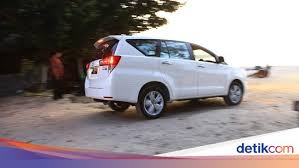 Dimana kelebihan dan keunggulan ban bridgestone itu terletak dari bahan, ukuran serta ketahanan dan ketangguhannya dalam berbagai medan. Mau Pasang Ban Innova Ini Daftar Harganya