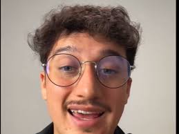 Leonie Reiz seductive gaze - drawing you in!