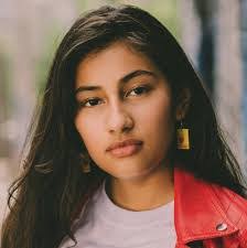 Aliyah Clark's Instagram, Twitter & Facebook