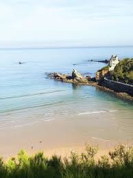 La Cote Des Basques A Biarritz Vue Sur L Ocean Et La Maison Belza Pays Basque Basque Pays