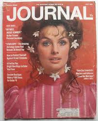 Https Flic Kr P 7x8bbz 1969 July Ladies Home Journal 1960s Magazine Cover Vintage Woman Model Flowers More Images And Obje Jean Shrimpton Shrimpton Model