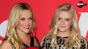 Jun 02, 2021 · prinz harry (36) und meghan markle (39) erwarten ihr zweites kind. So Suss Gratuliert Reese Witherspoon Ihrer Tochter Ava Youtube