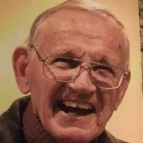 Leo Rouillard's Instagram, Twitter & Facebook