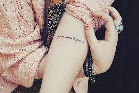 Le prix d'un tatouage dépend tout d'abord de ses caractéristiques : Epingle Par Mylomaria Sur Ink Tatouage Avant Bras Interieur Tatouages Coude Photo Tatouage