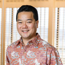 Shawn Bomgardner's Instagram, Twitter & Facebook