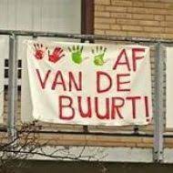 Het bod van de gemeente. Tweebosbuurt Handen Af Van De Buurt
