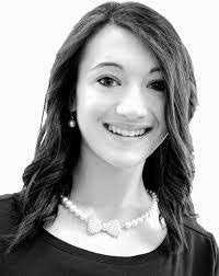 Wendy Crim's Instagram, Twitter & Facebook