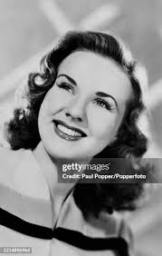 126 Fans Deanna Photos & High Res Pictures