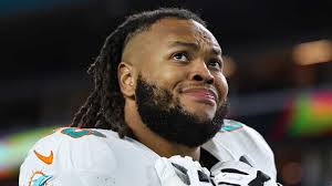 Robert Hunt turned down mid-season contract to test free agency, does he  want to stay with the Dolphins?