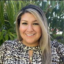 So grateful to be joining Warner Music Group this summer as part of their  Emerging Talent Associare Group. It's so important to believe in yourself  and just go for the those things