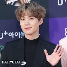 Stream over the horizon by suga of bts by bts on desktop and mobile. 7 Times Bts Suga Slayed The All Black Concept Effortlessly