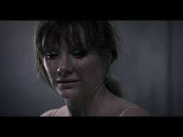 One of the greatest christmas films of the 21st century is two decades old this week. Bryce Dallas Howard Biography Photos Facts Family Kids Affairs Height And Weight 2021 Zoomboola