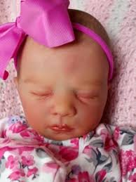 Reviews for Malia Vang