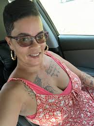 Does anybody know this idiot? If you do lmk please