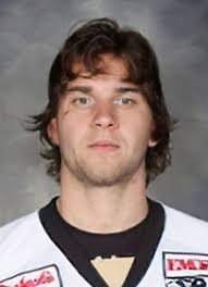 Player photos for the 2005-06 Kindersley Klippers at hockeydb.com