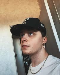 Dylan Joseph Mumm (@dylan_mumm) • Instagram photos and videos