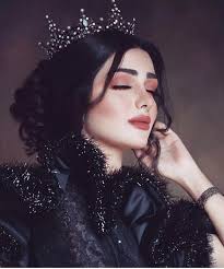 Pin By Noor Yousif On چام Beautiful Girl Photo Girl Photography Beautiful Girl Image