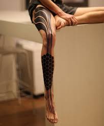 10 Beautiful And Unique Leg Tattoo Designs For Women And Men