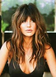 Lange choppy bob frisuren frauen lang mit pony frei jpg 350 413 frisuren 2019 frauen mittellang mit. Perfect Hairstyles For Different Face Shapes Heart Face Shape Hairstyles Lange Haare Wellen Perfekte Frisur Coole Frisuren