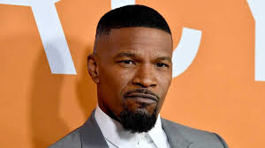 Jamie foxx is mourning the tragic death of his younger sister deondra dixon, who has passed away at the young age of 36. Jamie Fox To Star In Netflix S Vampire Comedy Day Shift Cinema Express